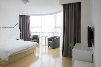 Motel 168 Shanghai Nanhui Huinan Subway Station Exterior photo