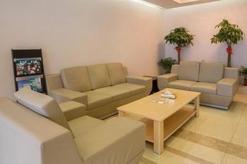 Motel 168 Shanghai Nanhui Huinan Subway Station Exterior photo