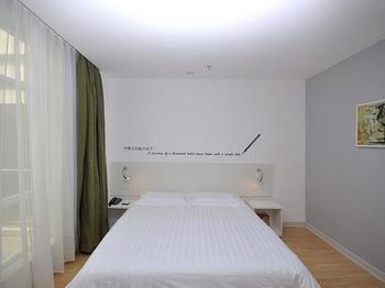 Motel 168 Shanghai Nanhui Huinan Subway Station Exterior photo